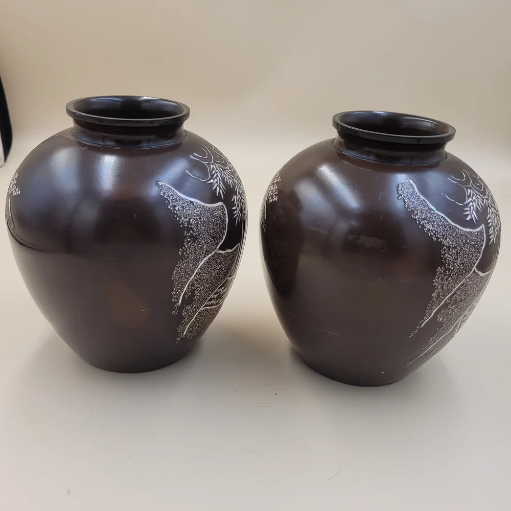 2 Vintage Asian Lacquer Vase, Mother of Pearl Inlay, Pagoda Garden Scene, 5.25